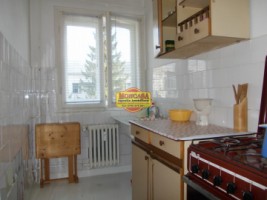 apartament-2-camere-zona-bulevard-octav-bancila-1